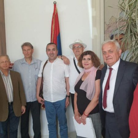 Косово између наде и безнађа