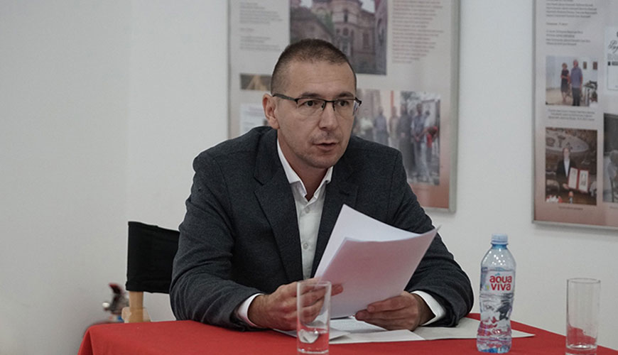 Публицистика у развоју друштва и државе: Карановац - Краљево у српским новинама 1835-1918.